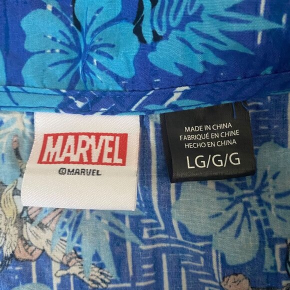 Marvel Avengers Tropical Hawaiian Shirt Blue Men's Large Short-Sleeve Button-Up - Picture 8 of 11